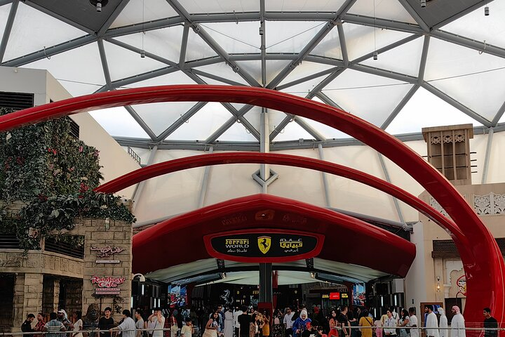 Sheikh Zayed Grand Mosque Louver Museum and Ferrari World - Photo 1 of 10